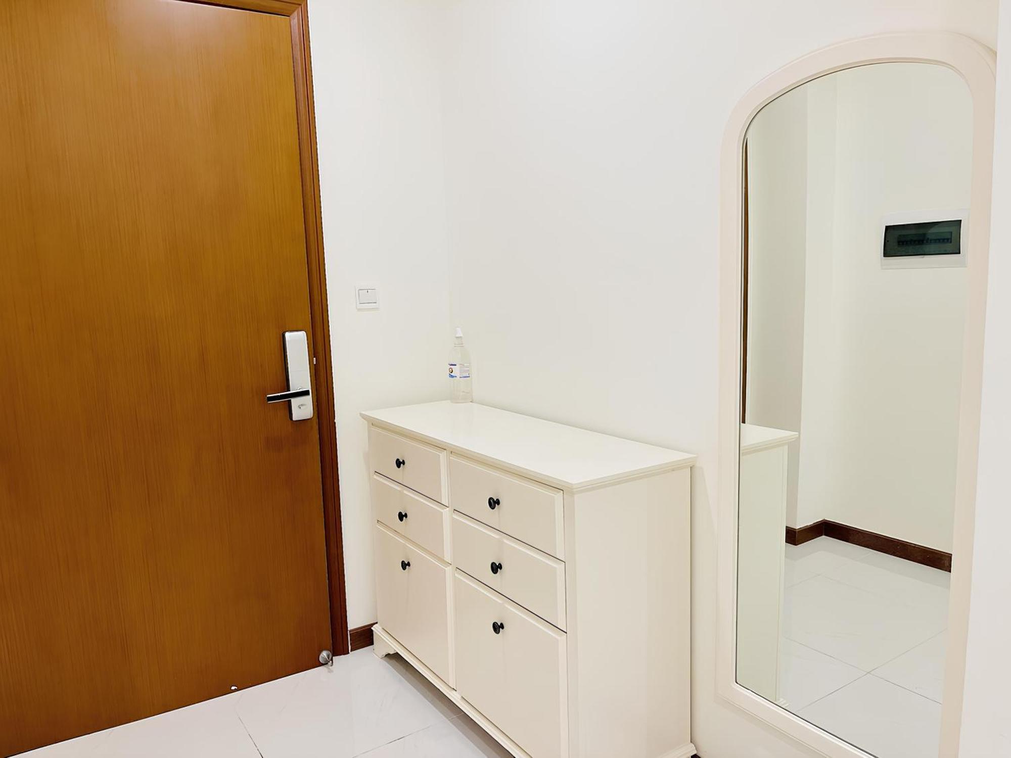 Vinhomes Serviced Căn hộ *