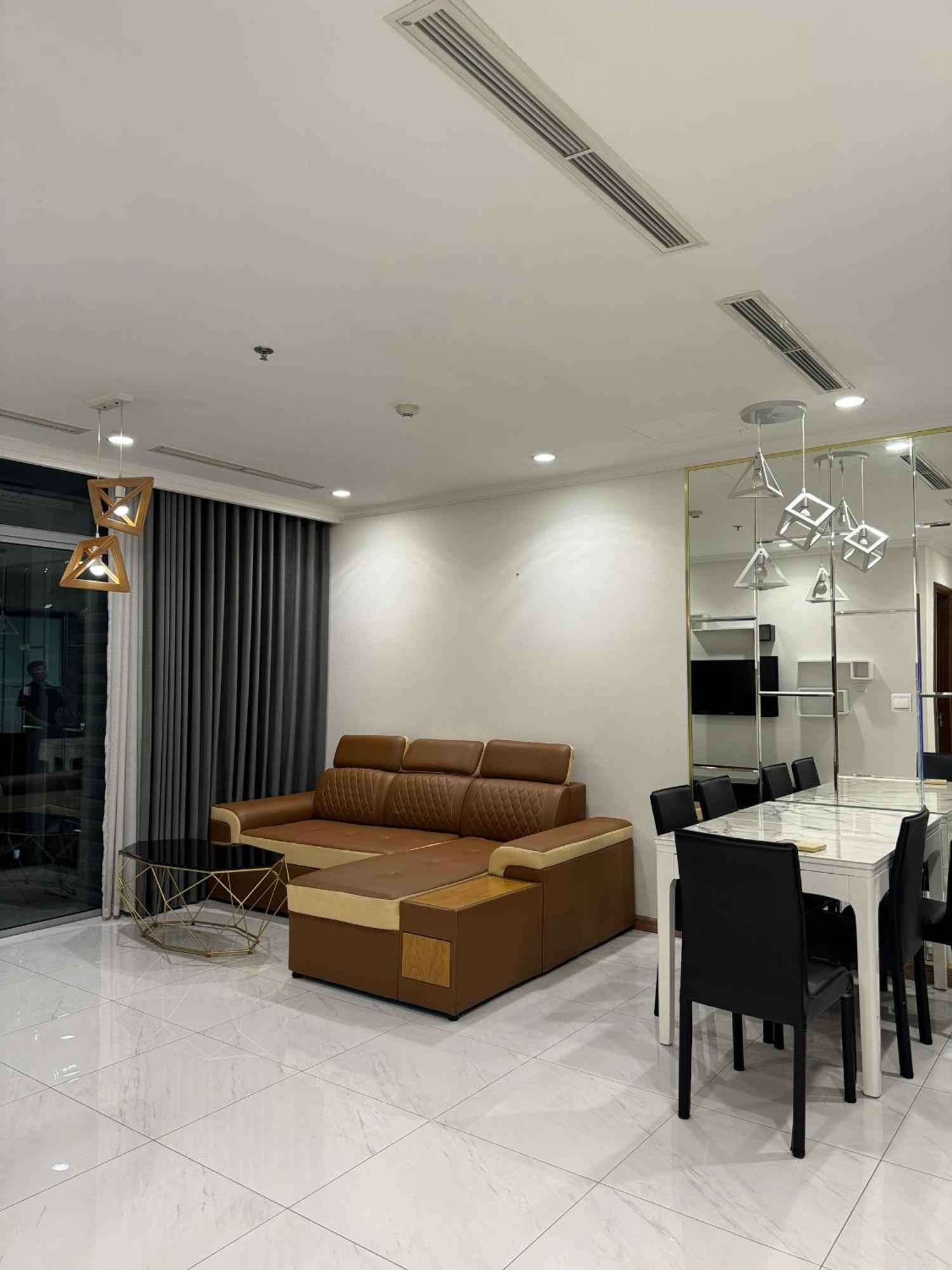 Căn hộ Vinhomes Serviced *