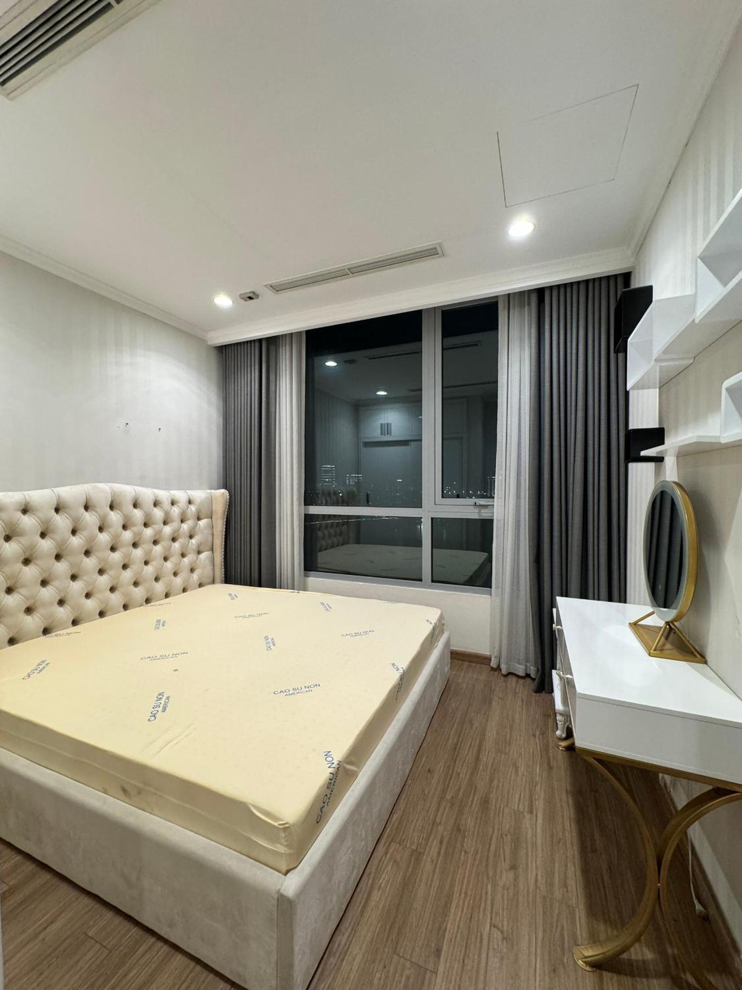 Vinhomes Serviced Căn hộ TP. Hồ Chí Minh